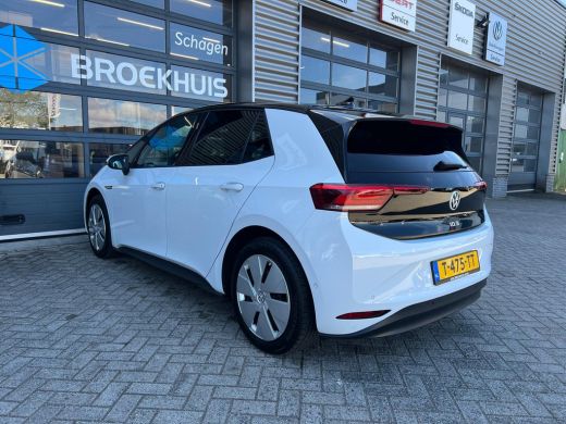 Volkswagen ID.3 Volkswagen Pro Edition Advantage 58 kWh | Achteruitrijcamera | Airco (automatisch) | Apple Carpla... ActivLease financial lease
