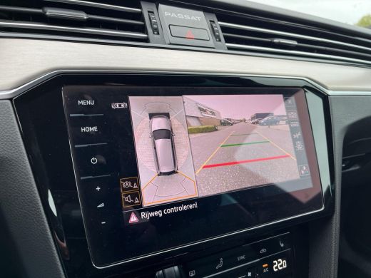 Volkswagen Passat 1.4 TSI PHEV GTE Business |R Line | 218 Pk | PHEV | Pano Dak | Trekhaak | DCC | 18Inch | IQ Light | ActivLease financial lease