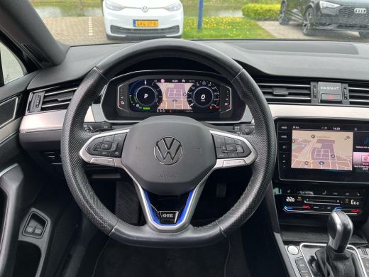 Volkswagen Passat 1.4 TSI PHEV GTE Business |R Line | 218 Pk | PHEV | Pano Dak | Trekhaak | DCC | 18Inch | IQ Light | ActivLease financial lease