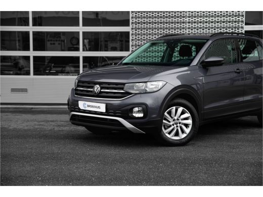 Volkswagen T-Cross 1.0 TSI 95 pk Life | Parkeersensoren voor en achter | ActivLease financial lease