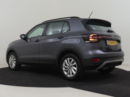 Volkswagen T-Cross 1.0 TSI Life 96pk 1e eigenaar | 100%dealeronderhouden | Navigatie via app | Adaptief cruise contr... ActivLease financial lease