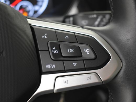 Volkswagen T-Cross 1.0 TSI Life 96pk 1e eigenaar | 100%dealeronderhouden | Navigatie via app | Adaptief cruise contr... ActivLease financial lease