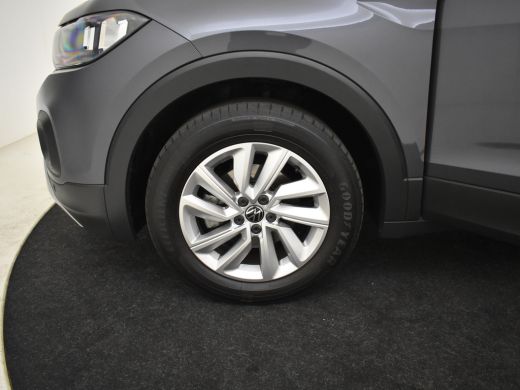 Volkswagen T-Cross 1.0 TSI Life 96pk 1e eigenaar | 100%dealeronderhouden | Navigatie via app | Adaptief cruise contr... ActivLease financial lease