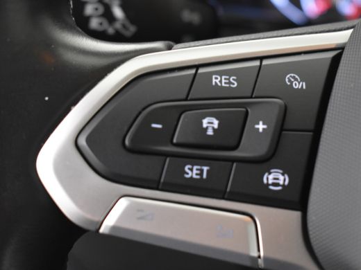 Volkswagen T-Cross 1.0 TSI Life 96pk 1e eigenaar | 100%dealeronderhouden | Navigatie via app | Adaptief cruise contr... ActivLease financial lease