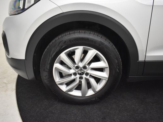 Volkswagen T-Cross 1.0 TSI Life 96pk 1e eigenaar | 100%dealeronderhouden | Navigatie via app | Adaptief cruise contr... ActivLease financial lease