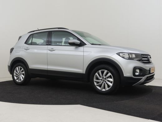 Volkswagen T-Cross 1.0 TSI Life 96pk 1e eigenaar | 100%dealeronderhouden | Navigatie via app | Adaptief cruise contr... ActivLease financial lease