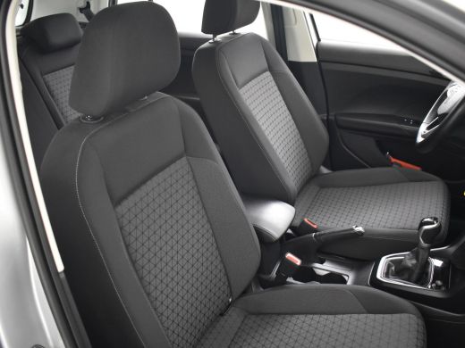 Volkswagen T-Cross 1.0 TSI Life 96pk 1e eigenaar | 100%dealeronderhouden | Navigatie via app | Adaptief cruise contr... ActivLease financial lease
