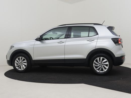 Volkswagen T-Cross 1.0 TSI Life 96pk 1e eigenaar | 100%dealeronderhouden | Navigatie via app | Adaptief cruise contr... ActivLease financial lease