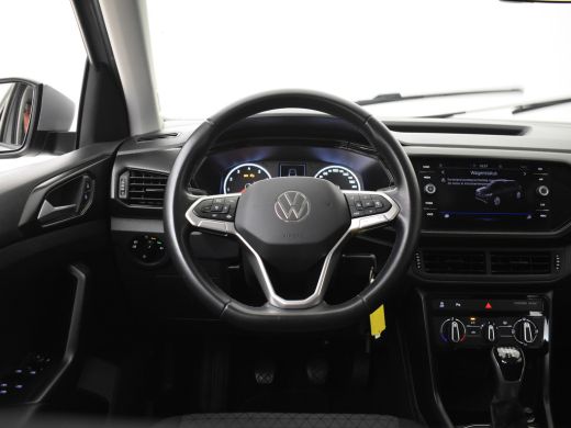 Volkswagen T-Cross 1.0 TSI Life 96pk 1e eigenaar | 100%dealeronderhouden | Navigatie via app | Adaptief cruise contr... ActivLease financial lease