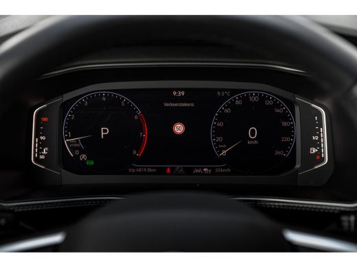 Volkswagen T-Cross 1.5 TSI R-Line | R-Line exterieur ActivLease financial lease
