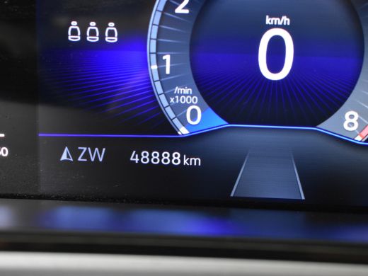 Volkswagen T-Roc 1.0 TSI Life 111pk 1e eigenaar | 100%dealeronderhouden | Navigatie | Adaptief cruise control | Ap... ActivLease financial lease