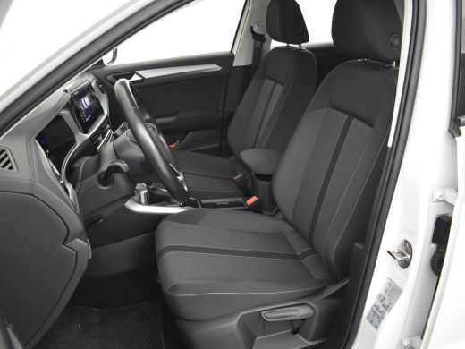 Volkswagen T-Roc 1.0 TSI Life 111pk 1e eigenaar | 100%dealeronderhouden | Navigatie | Adaptief cruise control | Ap... ActivLease financial lease