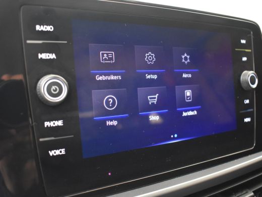 Volkswagen T-Roc 1.0 TSI Life 111pk 1e eigenaar | 100%dealeronderhouden | Navigatie | Adaptief cruise control | Ap... ActivLease financial lease