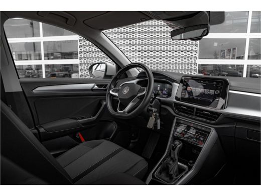 Volkswagen T-Roc 1.5 150PK DSG TSI Life | Apple Carplay | ACC | PDC V+A | Automatische airco | ActivLease financial lease