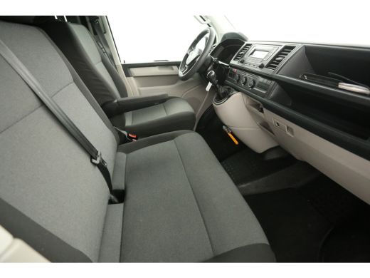 Volkswagen Transporter 2.0 TDI L1H1 140PK Airco PDC 2xSchuifdeur 3 Persoons Imperiaal Elektrpakket Trekhaak ActivLease financial lease