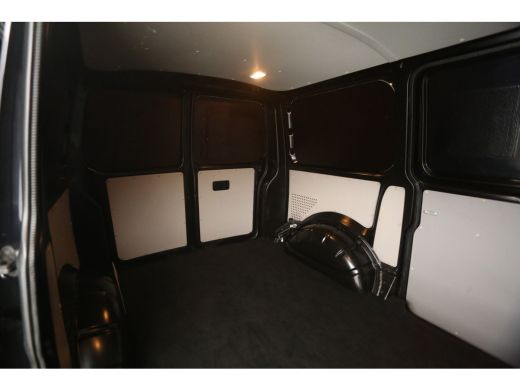 Volkswagen Transporter 2.0 TDI L1H1 140PK Airco PDC 2xSchuifdeur 3 Persoons Imperiaal Elektrpakket Trekhaak ActivLease financial lease