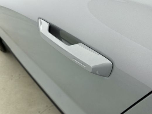 Volvo  EX30 Volvo Ultra Single Motor Extended Range ActivLease financial lease
