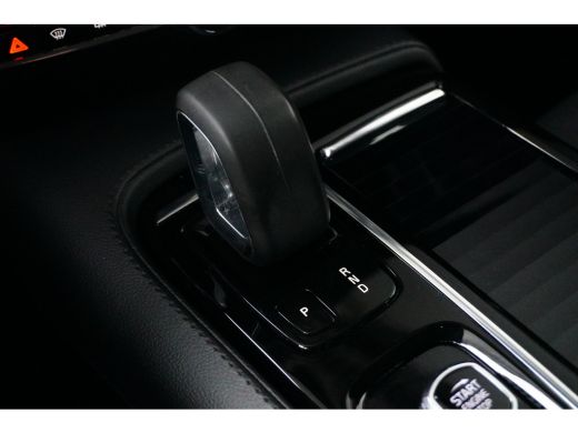 Volvo  V60 T6 AWD Inscription Expression | Stuur/Stoelverwarming | Camera | Lane-Assist | Park-Assist | DAB ActivLease financial lease