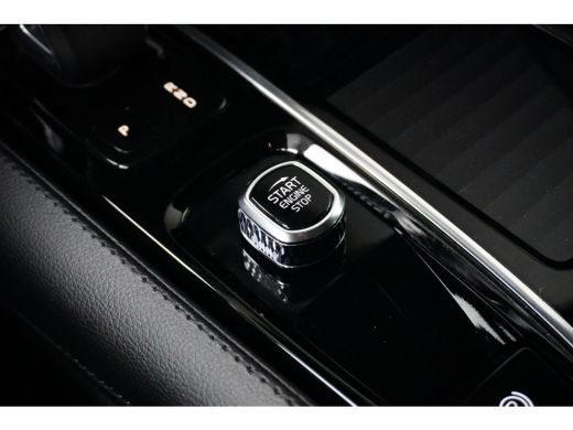 Volvo  V60 T6 AWD Inscription Expression | Stuur/Stoelverwarming | Camera | Lane-Assist | Park-Assist | DAB ActivLease financial lease