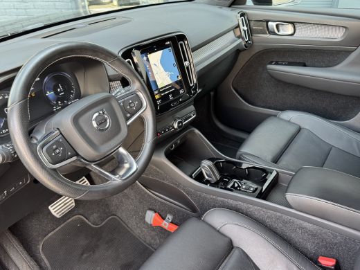 Volvo  XC40 Volvo 1.5 T5 Recharge Inscription | Audio installatie | Extra getint glas | Lichtmetalen velgen 5... ActivLease financial lease