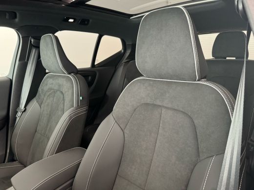 Volvo  XC40 B4 Plus Dark | Achteruitrijcamera | Apple Carplay/Android Auto | Premium audio | Cruise control a... ActivLease financial lease