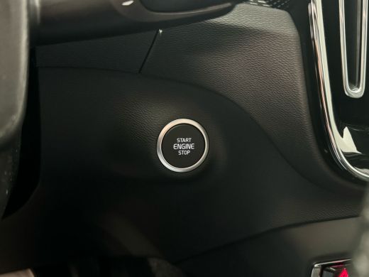 Volvo  XC40 B4 Plus Dark | Achteruitrijcamera | Apple Carplay/Android Auto|telefoonintegratie premium | Audio... ActivLease financial lease