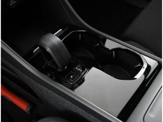 Volvo  XC40 Recharge Core 70 kWh | 70Kwh | Warmtepomp | Stoelverwarming | Getint Glas | All Season Banden ActivLease financial lease
