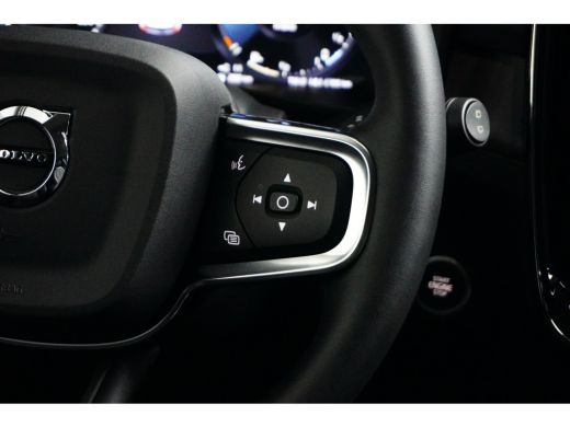 Volvo  XC40 T5 Recharge Plus Dark | Adaptive Cruise | Harman/Kardon | Stuur/Stoelverwarming | Leder | Camera ... ActivLease financial lease