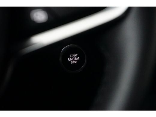 Volvo  XC40 T5 Recharge Plus Dark | Adaptive Cruise | Harman/Kardon | Stuur/Stoelverwarming | Leder | Camera ... ActivLease financial lease