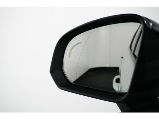 Volvo  XC40 T5 Recharge Plus Dark | Adaptive Cruise | Harman/Kardon | Stuur/Stoelverwarming | Leder | Camera ... ActivLease financial lease