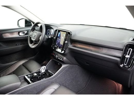 Volvo  XC40 T5 Recharge Plus Dark | Adaptive Cruise | Harman/Kardon | Stuur/Stoelverwarming | Leder | Camera ... ActivLease financial lease