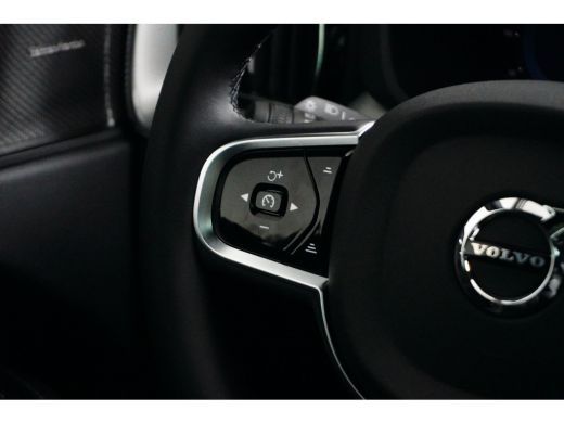 Volvo  XC60 T6 AWD Plus Dark | Adaptive Cruise | Panoramadak | Sportstoelen | Donkere hemel | 360 Camera | Ha... ActivLease financial lease