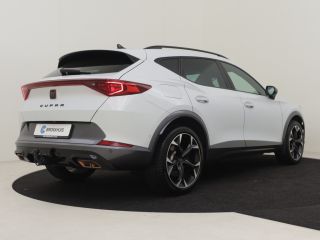 Seat Formentor 1.4 e-Hybrid VZ Performance 245pk | Trekhaak (1500KG) | Keyless | Navigatie | Dodehoekdetectie | ...