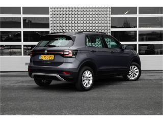 Volkswagen T-Cross 1.0 TSI 95 pk Life | Parkeersensoren voor en achter |