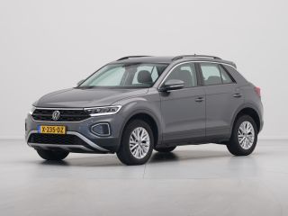 Volkswagen T-Roc 1.5 TSI 150pk DSG Life Navigatie Clima Pdc Acc