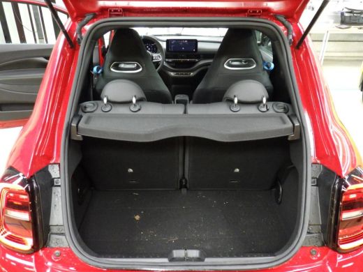 Abarth 500 Abarth e 42kWh 3 Fase Incl. BTW | Navigatie | Sportstoelen | Full-LED | 17"LMV | !! ActivLease financial lease