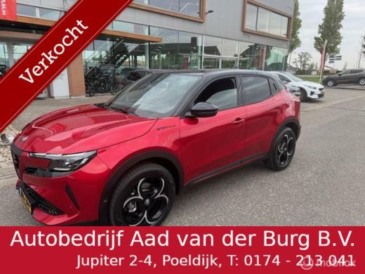 Alfa Romeo Junior 1.2 Turbo Hybrid Ibrida Speciale Automaat . 136 pk , Techno Pack , Brera Red Metaallic & Zwart Da... Alfa Romeo Junior 1.2 Turbo Hybrid Ibrida Speciale Automaat . 136 pk , Techno Pack , Brera Red Metaallic & Zwart Da...