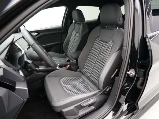 Audi A1 Sportback 25 TFSI 95 pk S-Tronic S edition Navi, Parkeerhulp plus, Led,Virtual cockpit 19 ActivLease financial lease