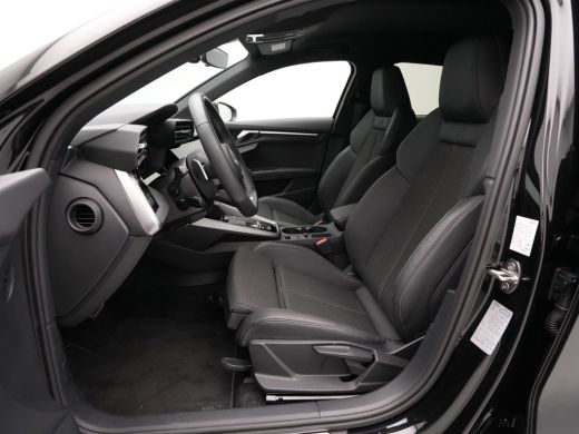 Audi A3 Sportback 35 150pk TFSI S edition S Line Virtual Cockpit Led 108 ActivLease financial lease