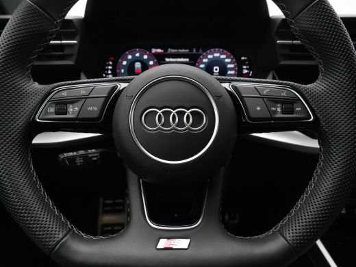 Audi A3 Sportback 35 150pk TFSI S edition S Line Virtual Cockpit Led 108 ActivLease financial lease