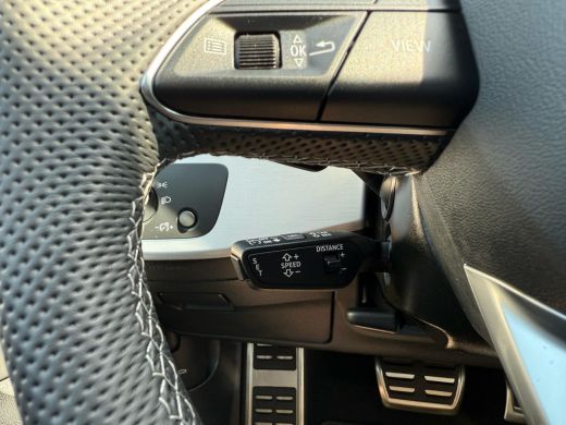 Audi A4 Avant 35 TFSI S edition Competition | Navigatie | Apple Carplay | ACC | Camera achter | ActivLease financial lease