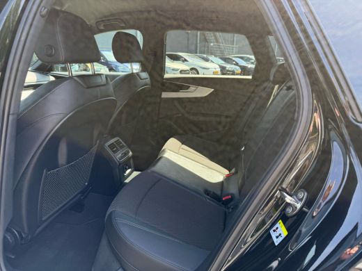 Audi A4 Avant 35 TFSI S edition Competition | Navigatie | Apple Carplay | ACC | Camera achter | ActivLease financial lease
