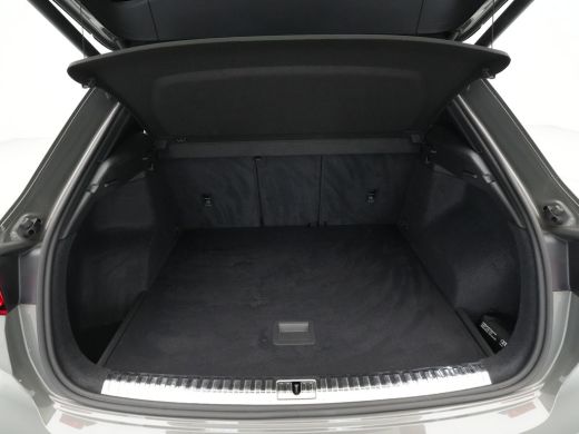 Audi Q3 35 TFSI Pro Line S Line Navigatie Pdc Cruise Lm Velgen 115 ActivLease financial lease