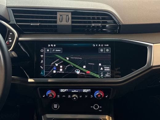 Audi Q3 45 TFSIe 245pk s-tronic S edition | Dodehoeksensoren | Stoelverwarming | Adaptive Cruise Control ActivLease financial lease