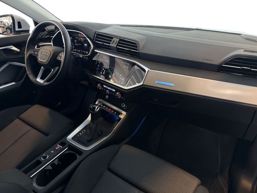Audi Q3 45 TFSIe 245pk s-tronic S edition | Dodehoeksensoren | Stoelverwarming | Adaptive Cruise Control ActivLease financial lease