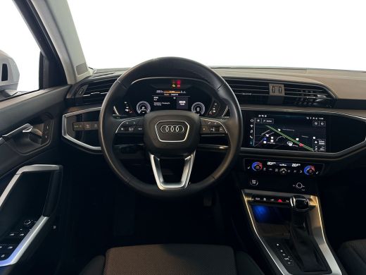 Audi Q3 45 TFSIe 245pk s-tronic S edition | Dodehoeksensoren | Stoelverwarming | Adaptive Cruise Control ActivLease financial lease