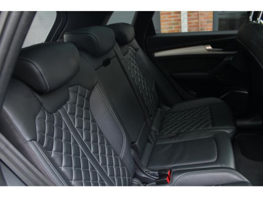 Audi Q5 55 TFSI e quattro Competition | BTW | Pano | RS-zetels | Dodehoek detectie | Stoelverwarming onde... ActivLease financial lease