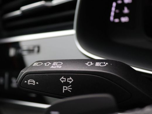 Audi SQ7 4.0 TFSI SQ7 quattro 507PK S-Tronic 7-persoons advanced onderstel, panoramadak, trekhaak, standka... ActivLease financial lease