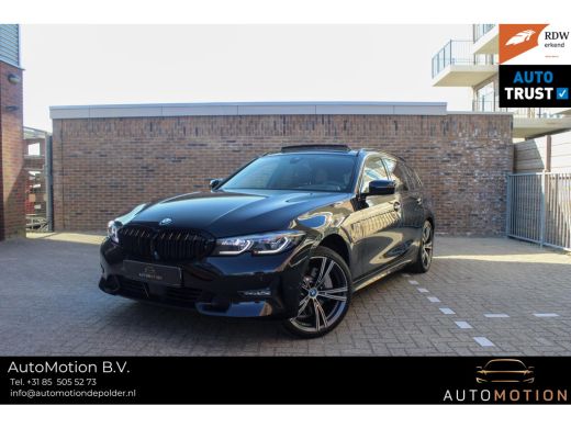 BMW 3 Serie Touring 330E XDRIVE TOURING | Pano | Camera |HUD onder andere voorzien van Panorama dak, ACC, Ach... BMW 3 Serie Touring 330E XDRIVE TOURING | Pano | Camera |HUD onder andere voorzien van Panorama dak, ACC, Ach...