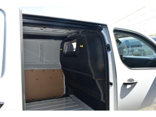 Citroën Jumpy Citroen 2.0 BlueHDI 145 L2 | Navigatie By App | Trekhaak | Cruise Control | Draadloos Apple Carpl... ActivLease financial lease